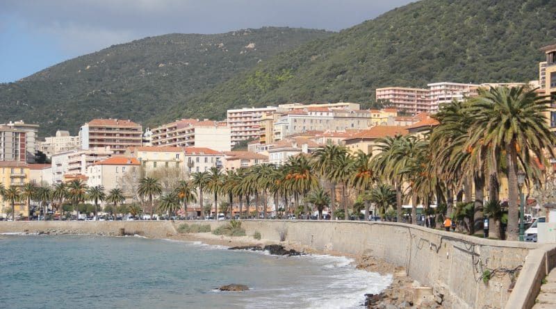 ajaccio trouver villa